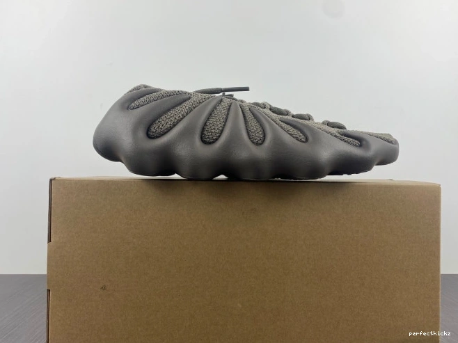 Cinder Yeezy Adidas GX9662 450 0815